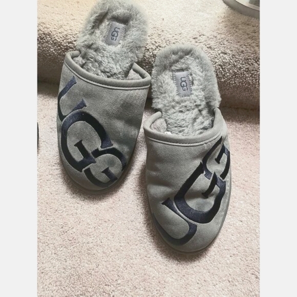 UGG Men's Scuff Slip-On Shearling Slippers Gray Size 9 Casual - Picture 2 of 6